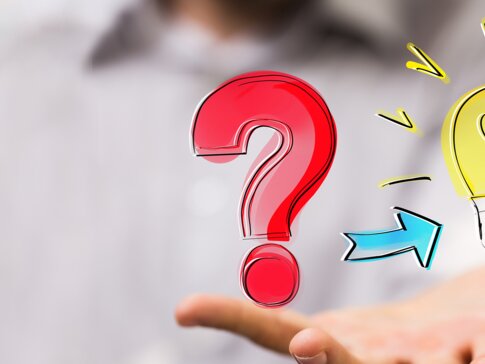 Fragezeichen Pfeil zu Idee