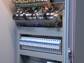 Moderne Regelungstechnik von bösch sorgt im Kindergarten Rheindorf in Lustenau für ein optimales Raumklima.