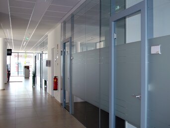 Reversible Wärmepumpentechnologie von bösch für Raiffeisenbank.