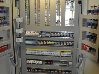 Der Schaltschrank Reinraum nach dem Umbau | © bösch - heizung, klima, lüftung